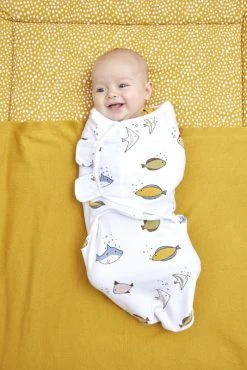 Meyco Swaddle 4 - 6 Months 38 Meyco Swaddle 4 - 6 Months -Baby Products Store Meyco 1916 800x800 ae390b78 5277 4433 aa44 cd6d1c68fb5c