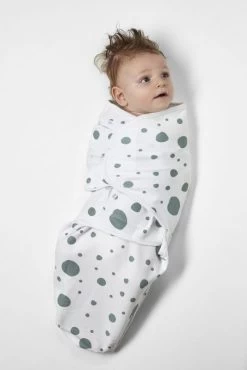 Meyco Swaddle 4 - 6 Months 26 Meyco Swaddle 4 - 6 Months -Baby Products Store Meyco swaddles dots 20stone 20green 5417 800x800 39cf7cd1 7ad0 49ed 84c8 05ce8988478a