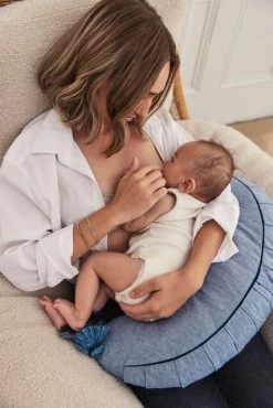 La Maman Wedge -Baby Products Store Small JPG D3 AC NURSNG PILLOW 3922 2 800x a05746e1 8888 4ca9 9add 483367001f75