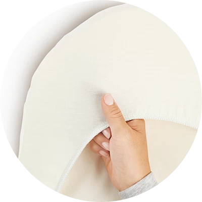 BabyBjörn Fitted Sheet For Cradle White Organic 3 BabyBjörn Fitted Sheet For Cradle White Organic - Image 3